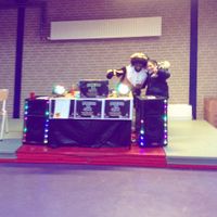 Dj Piet in te huren voor minidisco's, verenigingen en kinderfeesten met als thema SINTERKLAAS